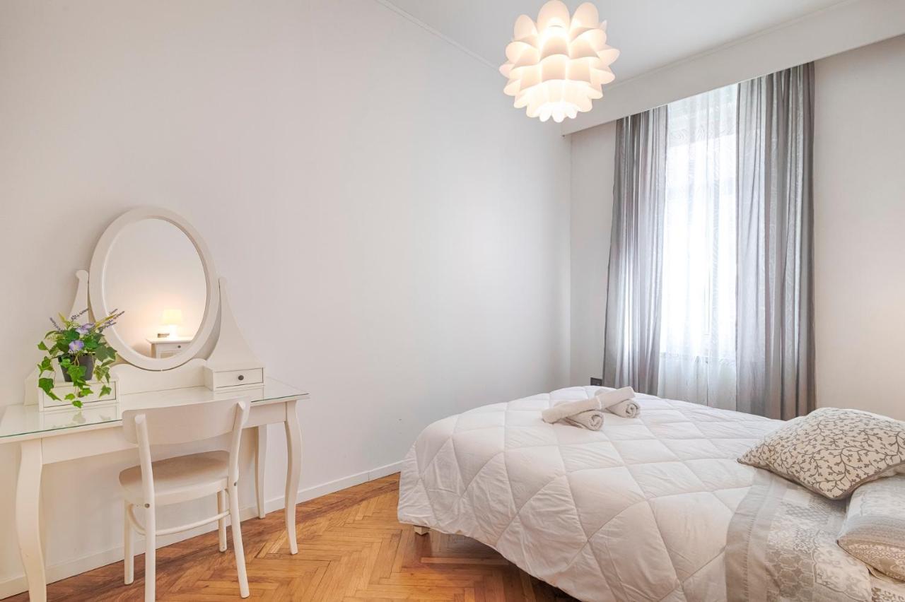 Mihaela Apartment - Charme Near The Station Trieste Exterior photo